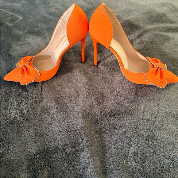 Orange Rhinestone Bow Heels - Picture 4 of 5